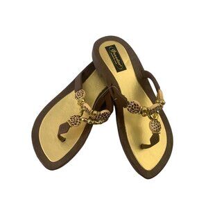 Grand Co Women's Brown & Gold Sandals